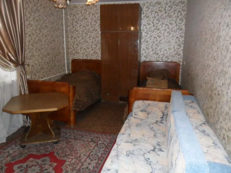 Двухкомнатная квартира на сутки в Минске,  улица Сурганова,  36