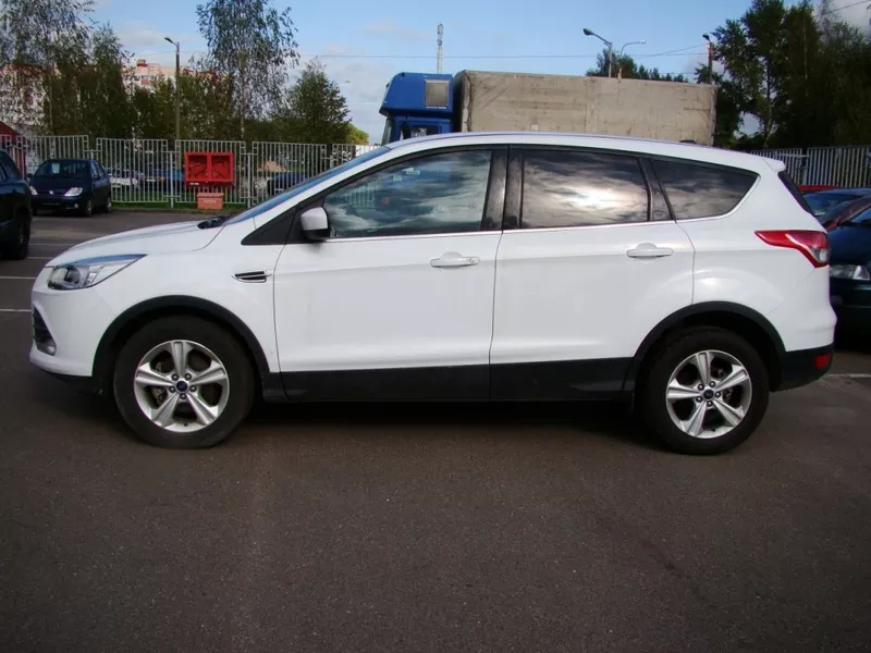 Ford Escape 1.6 7