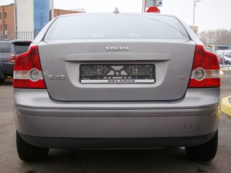 Роскошный Volvo S40 2.4 i 8