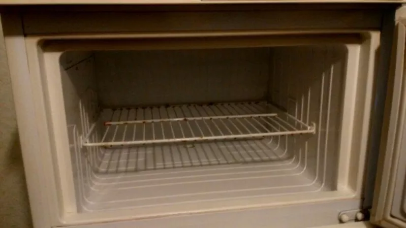 Продам холодильник Минск 3
