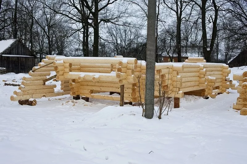  Сруб загородного гостевого дома в стиле 