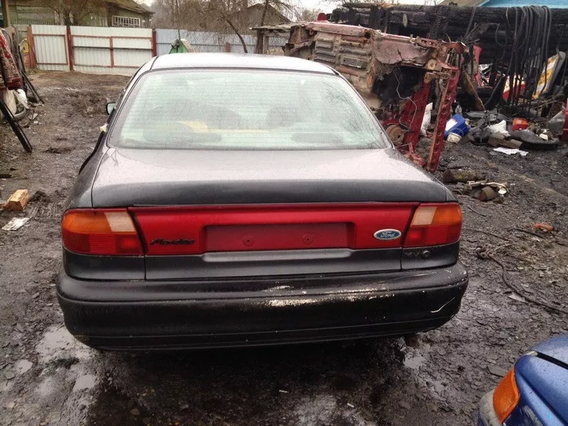 Ford Mondeo на запчасти,  1993 г. 2.0 бензин,  АКПП  2