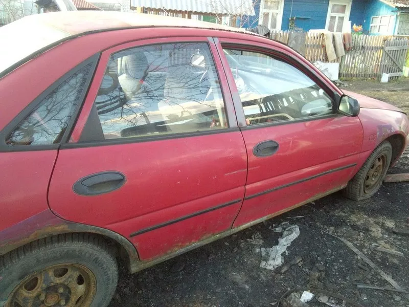 Mitsubishi Dodge Colt седан по запчастям,  1.8 бензин 1993 г. АКПП 3