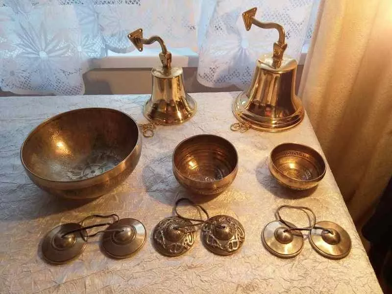 Продаю поющие чаши из Тибета,  настоящие кованые 2