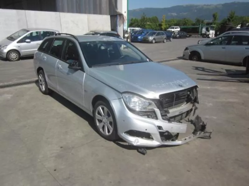 Запчасти к Mercedes C-klasse (W204) 3