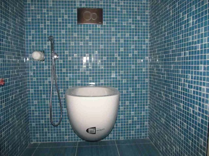 Укладка плитки на пол в ванну и или туалет 4