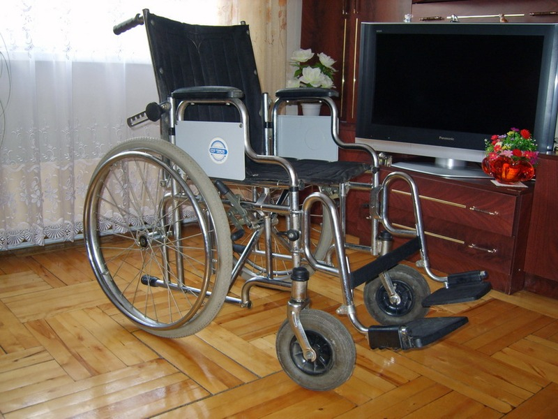 Авито инвалидные коляски б у купить. Омега Люкс 400 инвалидная коляска. Модель 514 а коляска инвалидная комнатная. Инвалидное кресло коляска СССР 400. Коляска инвалидная комнатная Соцзащита.
