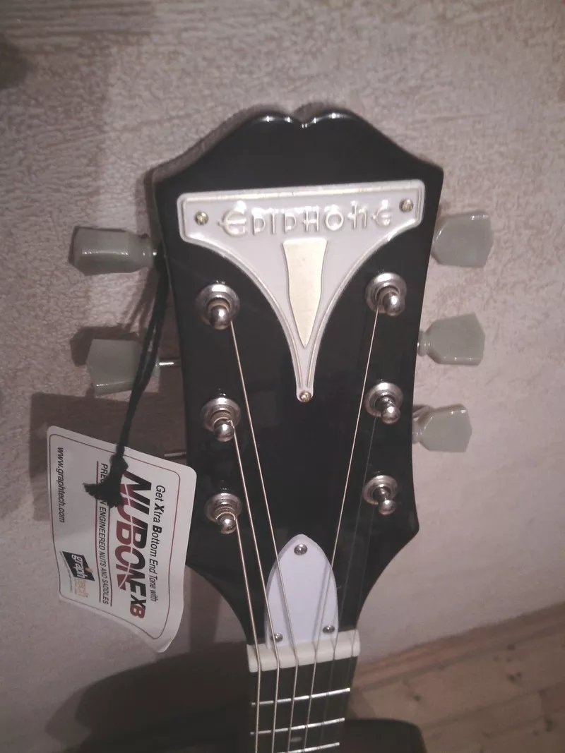 Акустическая гитара Epiphone PRO-1 с чехлом 4