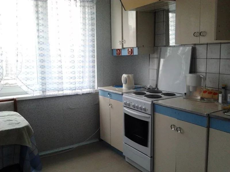 Сдается 2-комнатная меблированная квартира возле ст. метро Кунцевщина 4