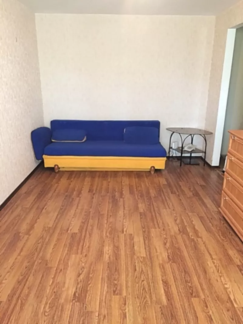 `Продается 1 комнатная квартира возле м. Малиновка` 5