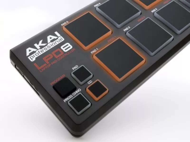 Контроллер Akai Pro LPD8 2