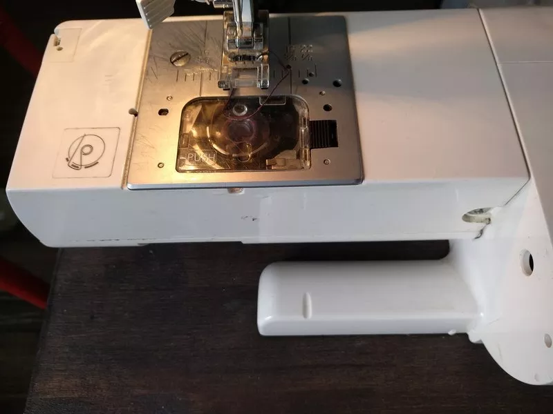 Электрическая швейная машина SINGER модель 2662 5