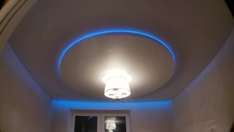 Натяжные двухуровневые потолки с подсветкой 5