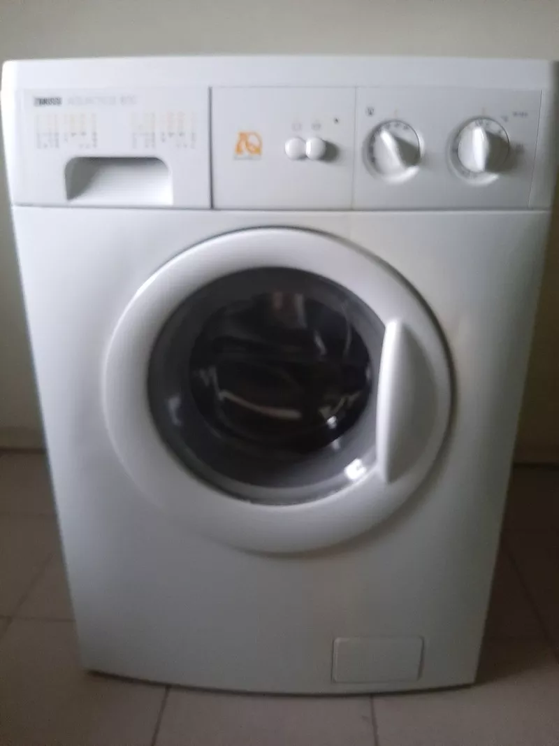 Продам стиральную машину 4