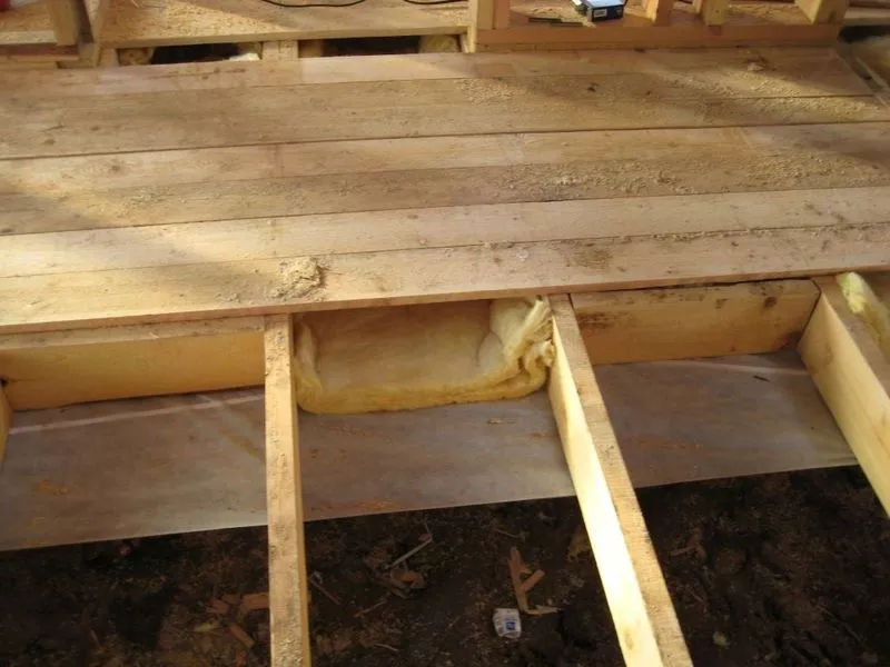 Выполним монтаж деревянных полов с утеплением 2