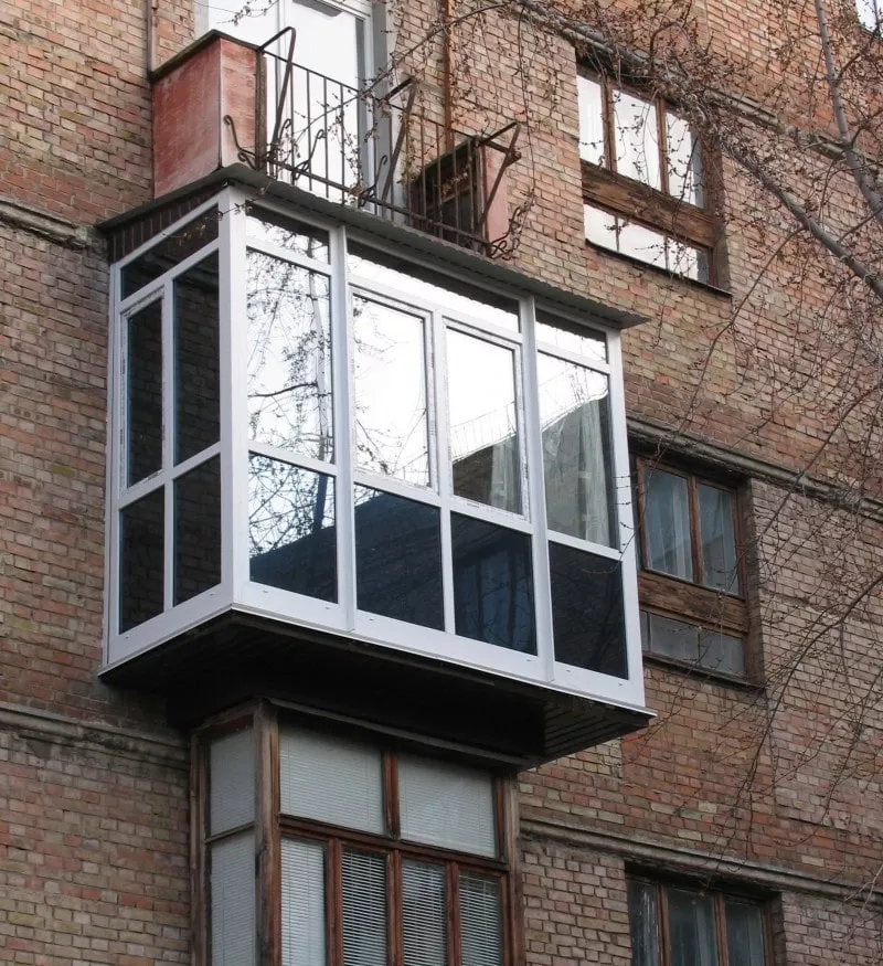 Отделка балконов и лоджий Любым материалом. Низкие цены 15