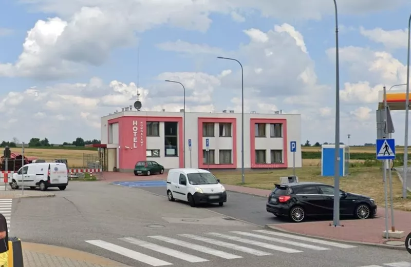 Отель возле Лодзи в Польше для авто путешественников на трассе А2